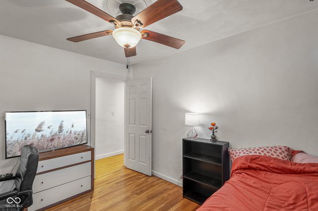 221 W Chester Drive, Ellettsville, IN 47429