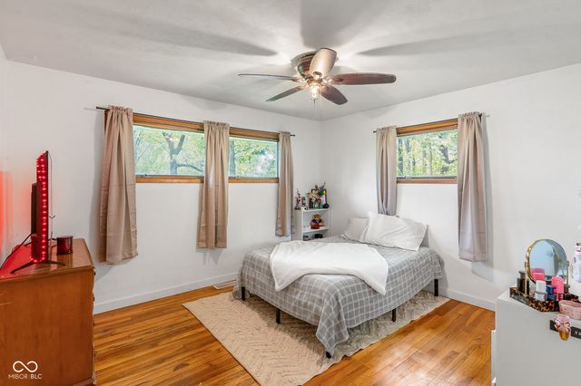 221 W Chester Drive, Ellettsville, IN 47429