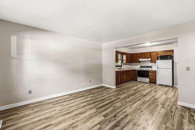 1728 C-1 Manor Haus Court, Goshen, IN 46526