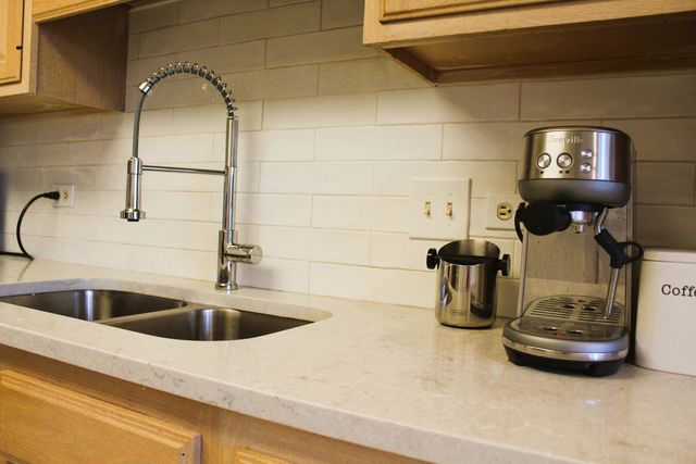 1000 Deerfield Road 304, Highland Park, IL 60035