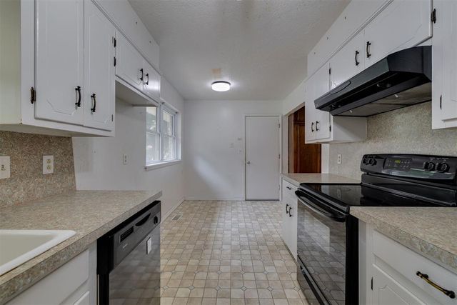 1701 Beverly Hills Street, Norman, OK 73072
