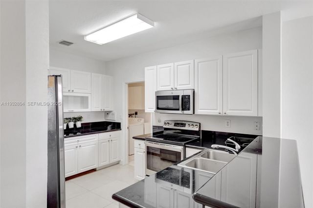 11160 NW 73rd St 0, Doral, FL 33178