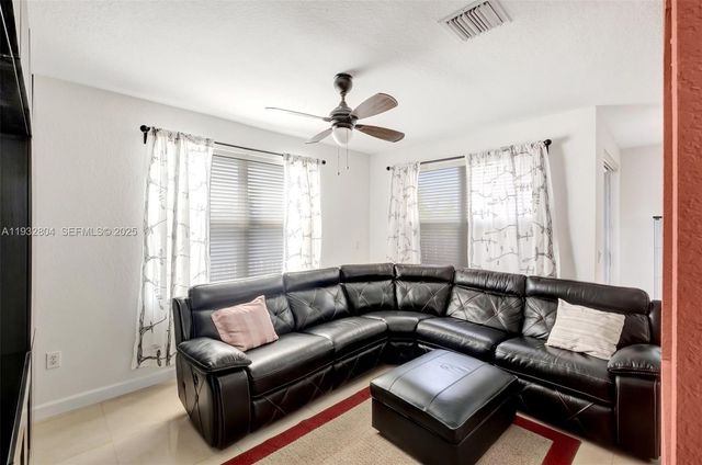 11160 NW 73rd St 0, Doral, FL 33178