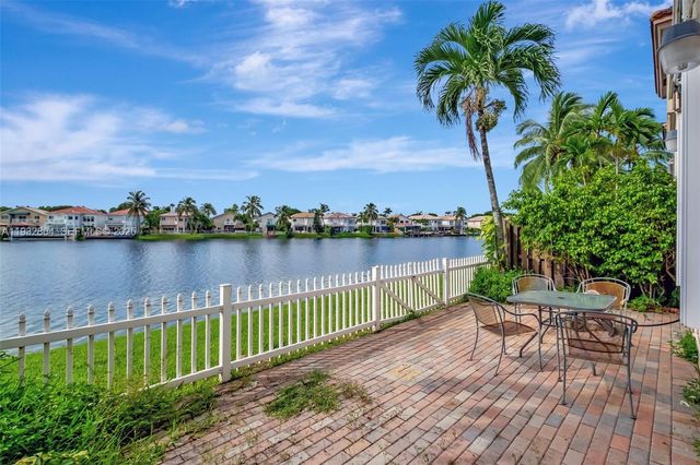 11160 NW 73rd St 0, Doral, FL 33178