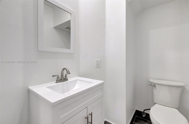 11160 NW 73rd St 0, Doral, FL 33178