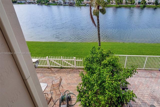 11160 NW 73rd St 0, Doral, FL 33178