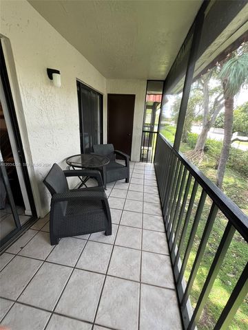 9710 Hammocks Blvd 204-31, Miami, FL 33196