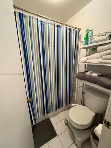 9710 Hammocks Blvd 204-31, Miami, FL 33196