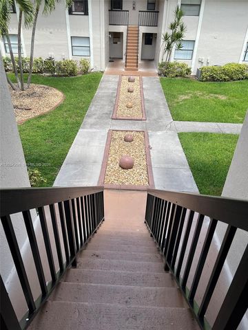 9710 Hammocks Blvd 204-31, Miami, FL 33196