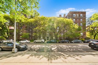 68-10 108th Street 1D, Forest Hills, NY 11375