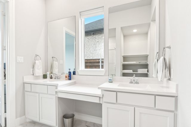 8005 Grotto Drive, Royse City, TX 75189