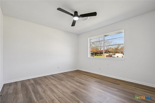 3304 Brookbend Drive, Killeen, TX 76543