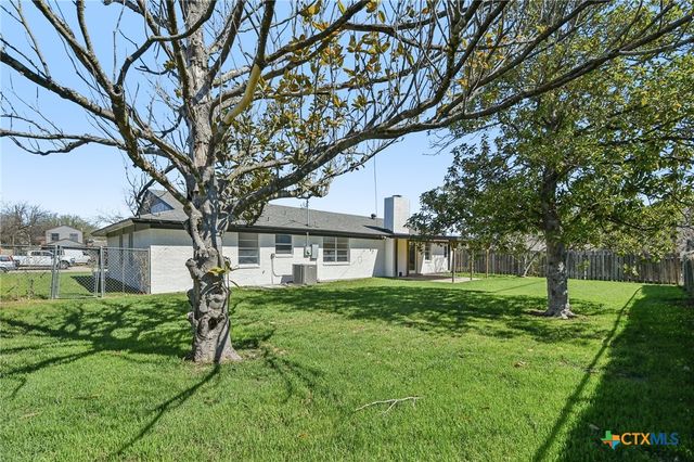 3304 Brookbend Drive, Killeen, TX 76543