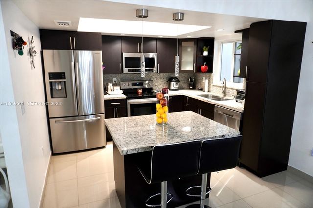 10157 NW 129th Terrace 0, Hialeah Gardens, FL 33018