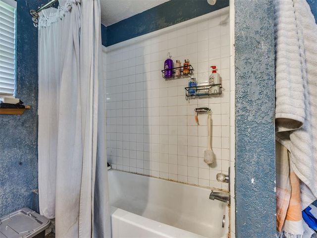 12320 NW 4th Street, Yukon, OK 73099