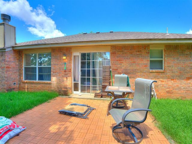 12320 NW 4th Street, Yukon, OK 73099