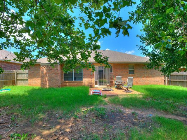 12320 NW 4th Street, Yukon, OK 73099