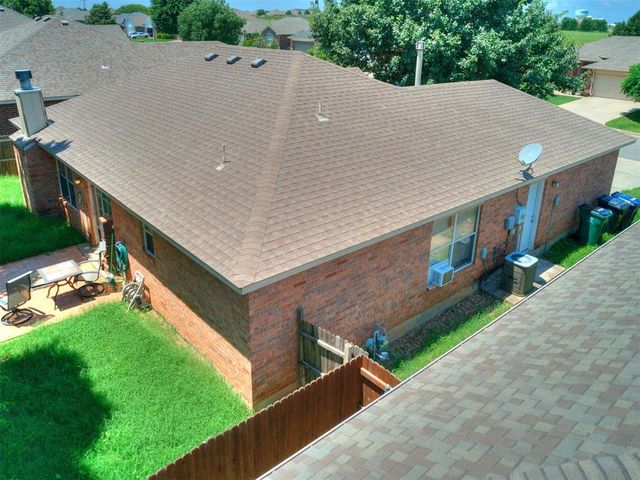 12320 NW 4th Street, Yukon, OK 73099