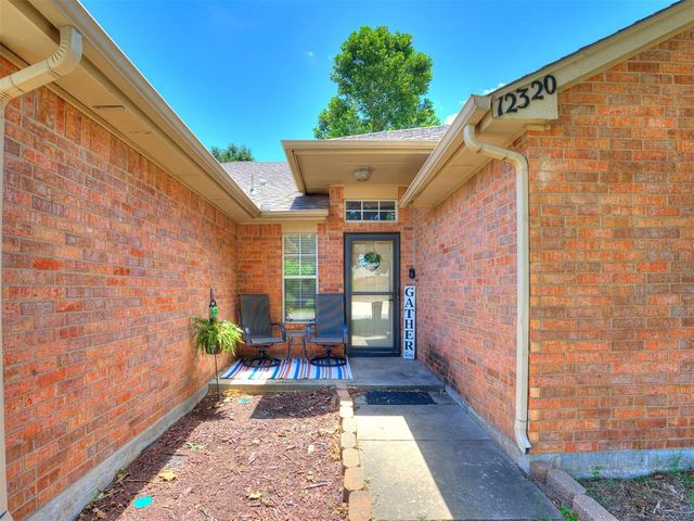 12320 NW 4th Street, Yukon, OK 73099