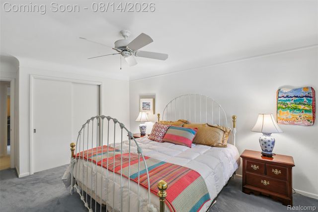 3821 Lakecrest Drive Drive, Bloomfield Hills, MI 48304