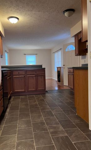 1250 S Irvine Road, Irvine, KY 40336