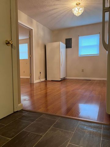 1250 S Irvine Road, Irvine, KY 40336