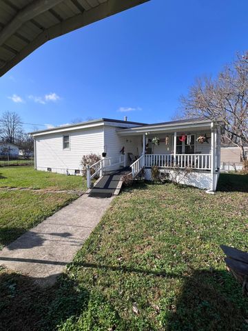 1250 S Irvine Road, Irvine, KY 40336