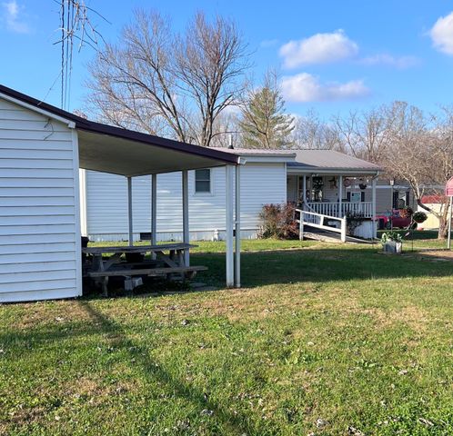 1250 S Irvine Road, Irvine, KY 40336