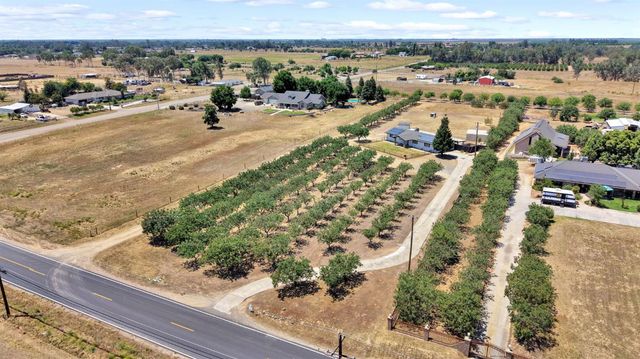 14160 Road 36, Madera, CA 93636