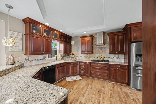 2366 N Fort Thomas Avenue, Fort Thomas, KY 41075