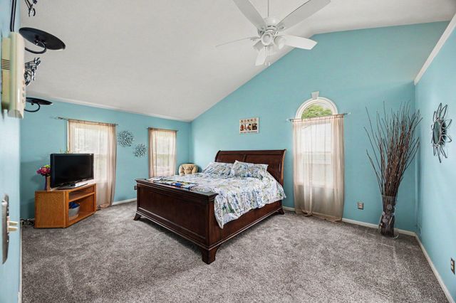2366 N Fort Thomas Avenue, Fort Thomas, KY 41075