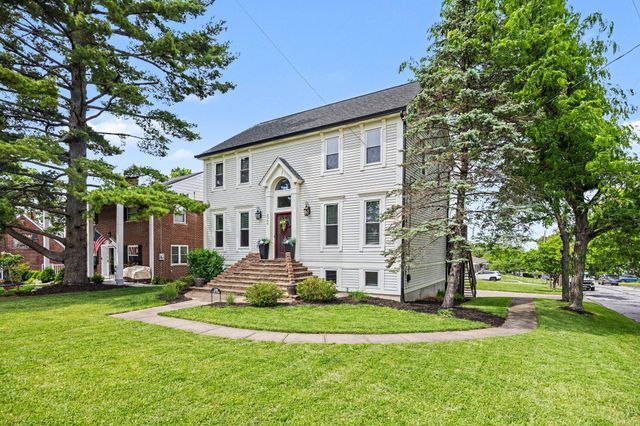2366 N Fort Thomas Avenue, Fort Thomas, KY 41075