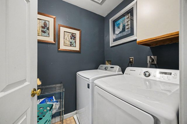 2366 N Fort Thomas Avenue, Fort Thomas, KY 41075