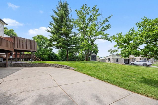 2366 N Fort Thomas Avenue, Fort Thomas, KY 41075