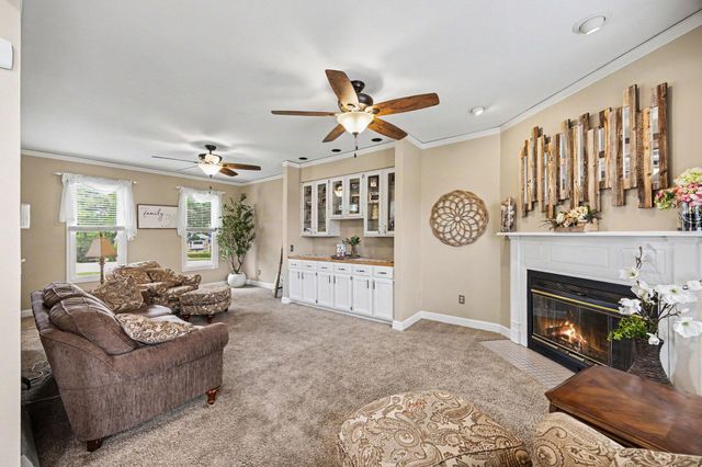 2366 N Fort Thomas Avenue, Fort Thomas, KY 41075