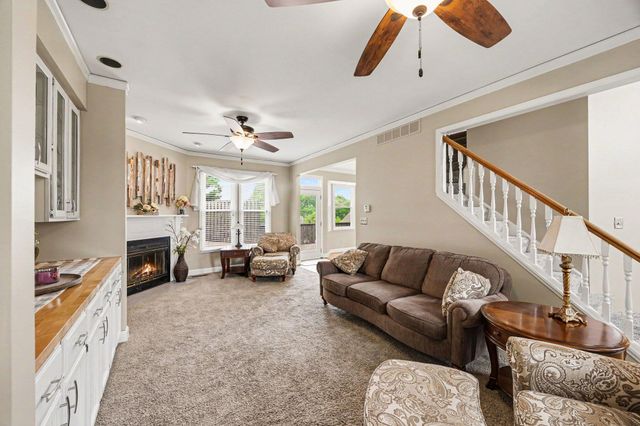 2366 N Fort Thomas Avenue, Fort Thomas, KY 41075