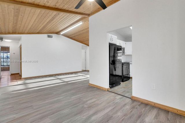 15512 SW 142nd Ct, Miami, FL 33177