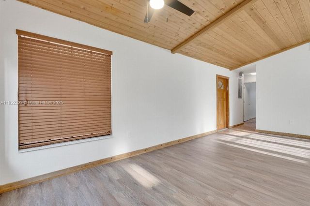 15512 SW 142nd Ct, Miami, FL 33177