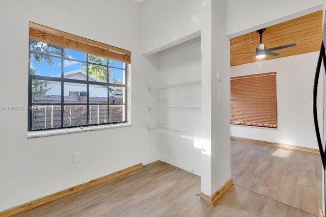 15512 SW 142nd Ct, Miami, FL 33177