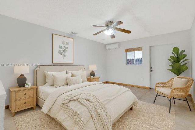 15512 SW 142nd Ct, Miami, FL 33177