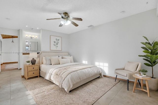 15512 SW 142nd Ct, Miami, FL 33177