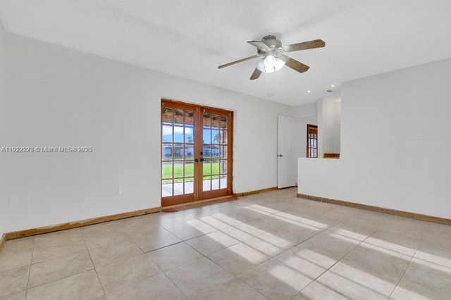 15512 SW 142nd Ct, Miami, FL 33177