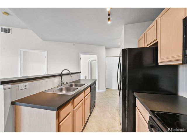 15475 Andrews Dr 208, Denver, CO 80239
