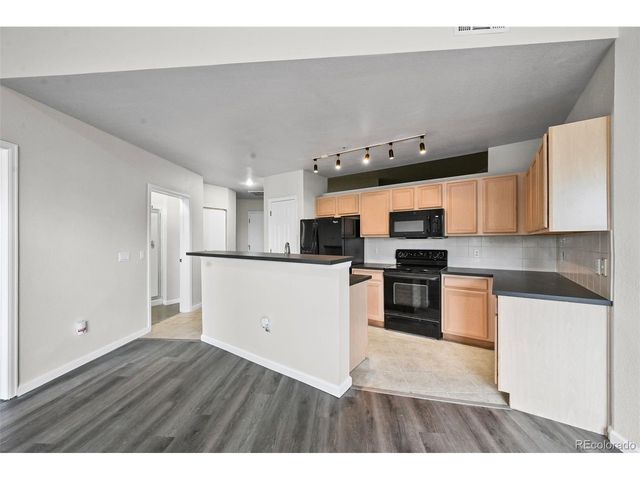 15475 Andrews Dr 208, Denver, CO 80239