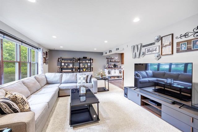 495 EDELWEISS DRIVE, Green Bay, WI 54302