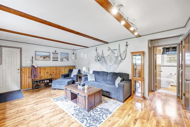 495 EDELWEISS DRIVE, Green Bay, WI 54302