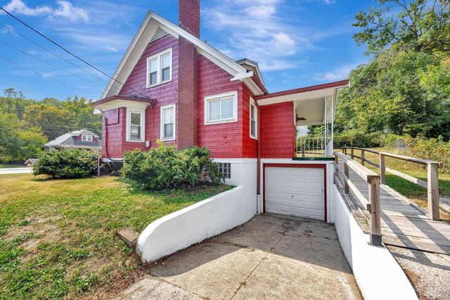 1052 Delhi Avenue, Cincinnati, OH 45204