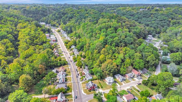 1052 Delhi Avenue, Cincinnati, OH 45204