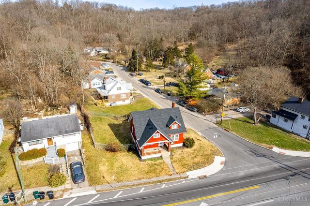 1052 Delhi Avenue, Cincinnati, OH 45204