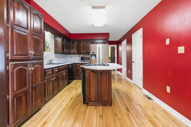 710 E Bryant Street, Corbin, KY 40701